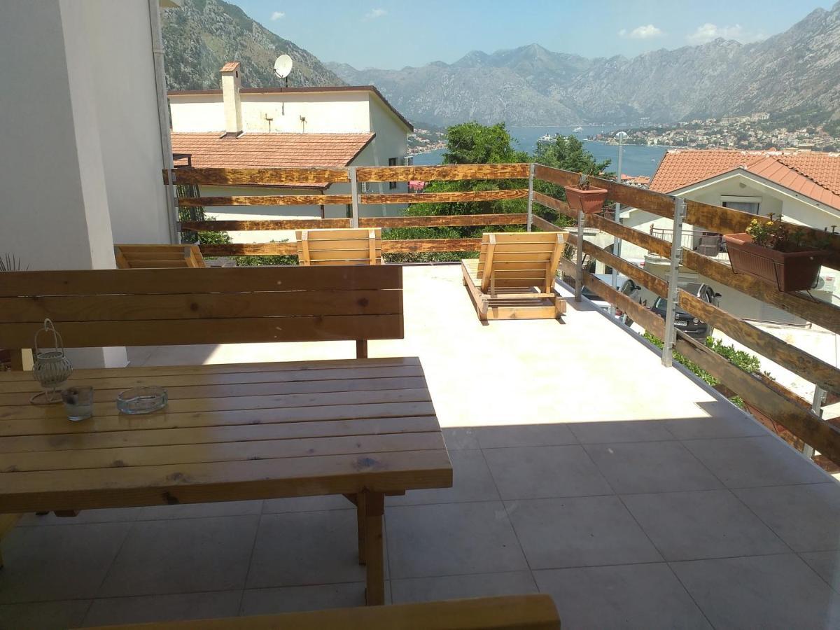 Apartments Gogo Kotor Buitenkant foto