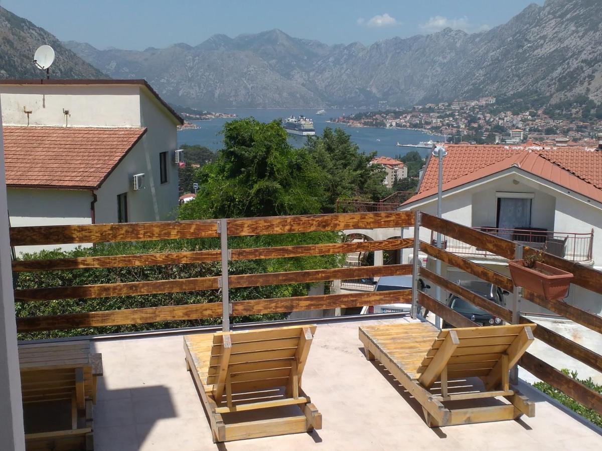 Apartments Gogo Kotor Buitenkant foto